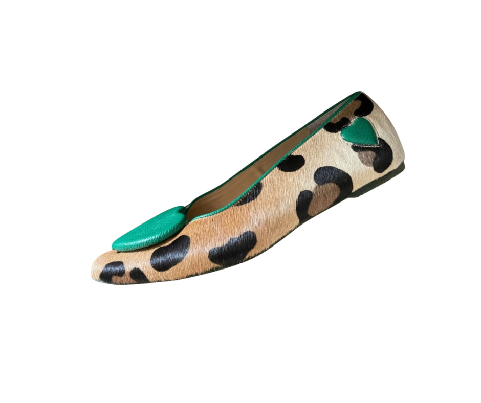 Bailarina en cuero al pelo  Corazón relleno