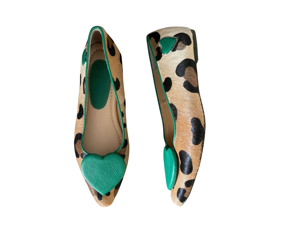 Bailarina en cuero al pelo  Corazón relleno