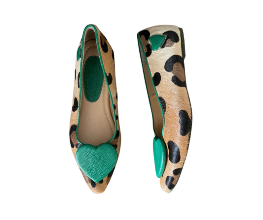 Bailarina en cuero al pelo  Corazón relleno