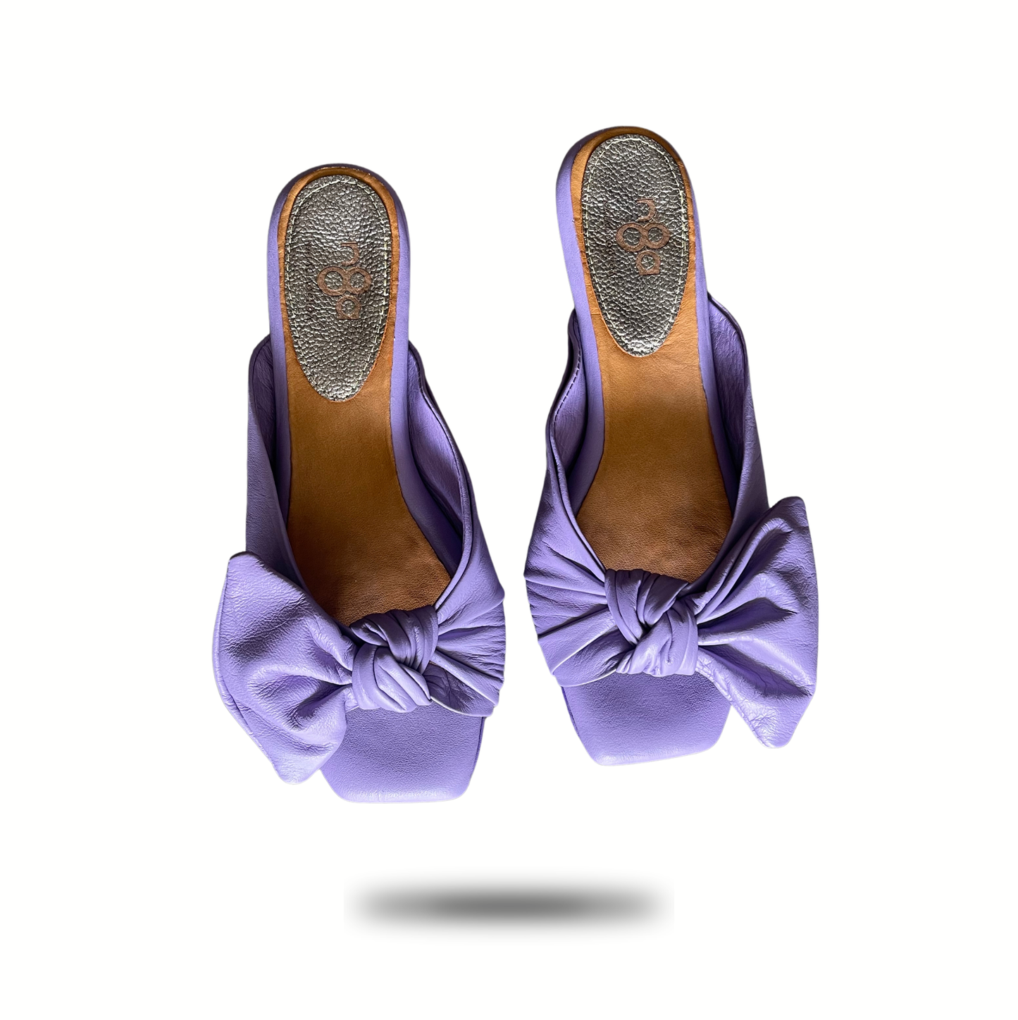 Sandalia baja moño lateral